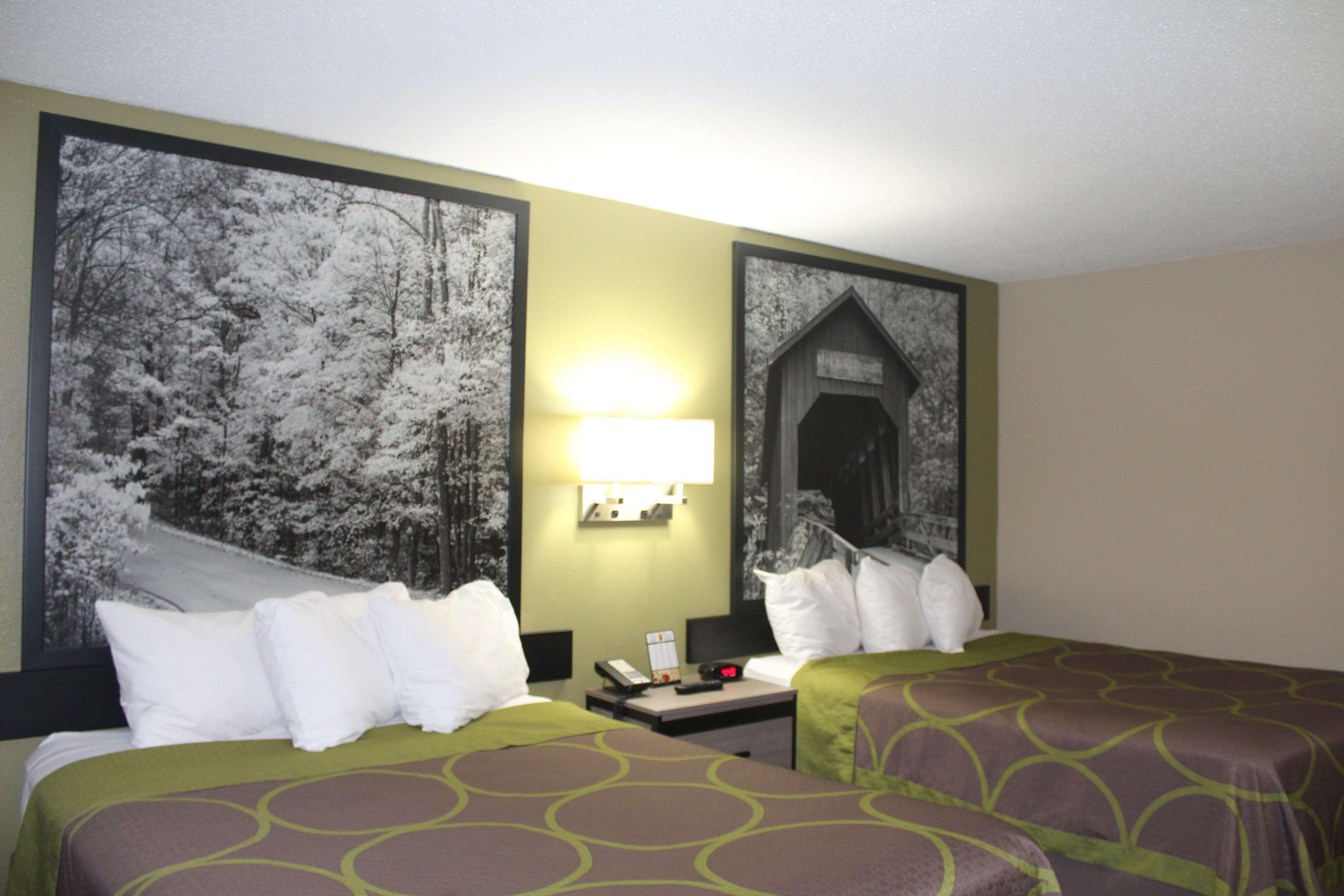 ซูเปอร์ 8 บาย วินด์แฮม มิชิแกน ซิตี้ Hotel มิชิแกนซิตี ภายนอก รูปภาพ
