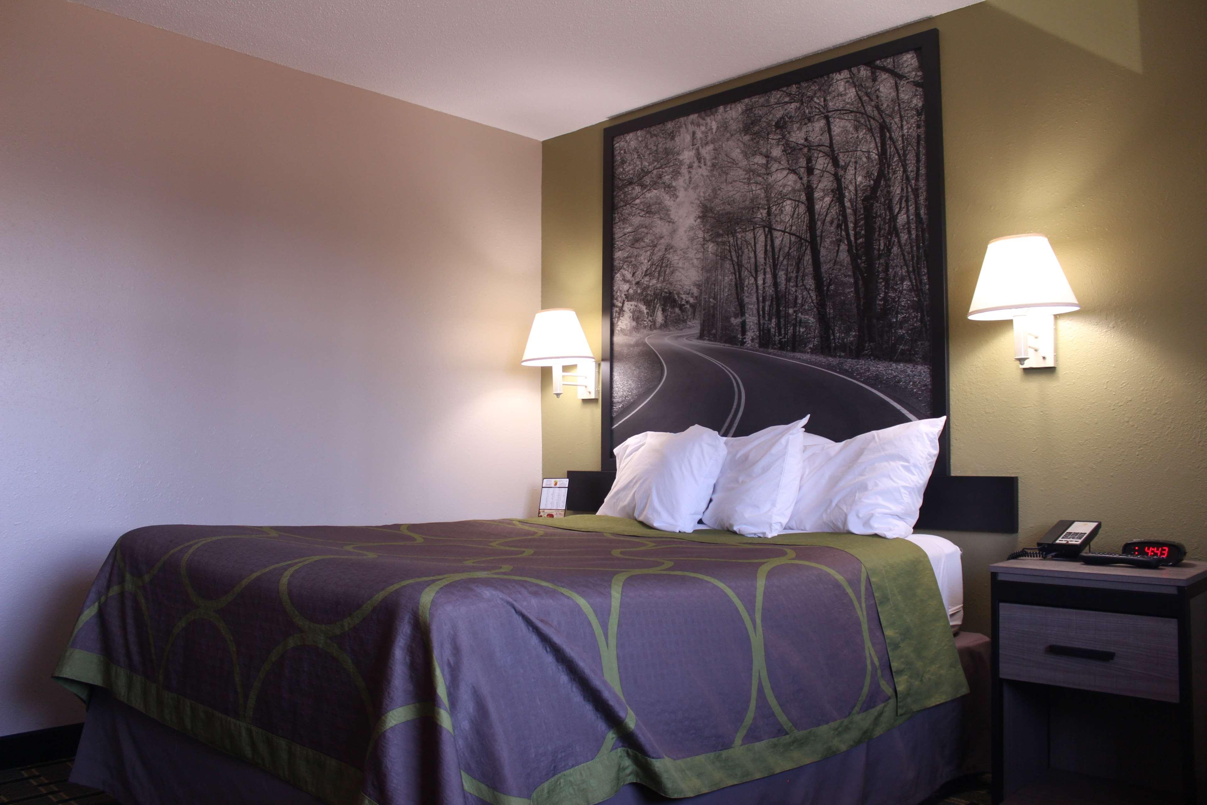 ซูเปอร์ 8 บาย วินด์แฮม มิชิแกน ซิตี้ Hotel มิชิแกนซิตี ภายนอก รูปภาพ