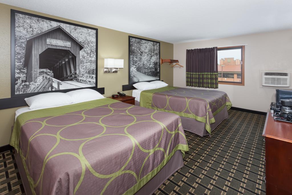 ซูเปอร์ 8 บาย วินด์แฮม มิชิแกน ซิตี้ Hotel มิชิแกนซิตี ภายนอก รูปภาพ